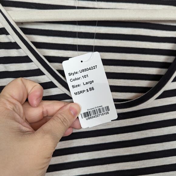 NWT Suzanne Betro Black And Cream Tiered Striped Dress - Picture 9 of 9